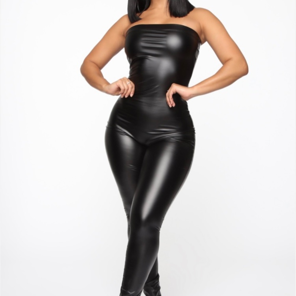 Body Jumpsuit - Picture 2 of 4